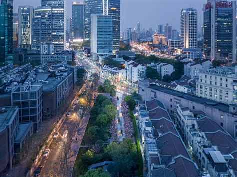 上海南京西路绿地更新设计城市中心的线性花园 VIA维亚景观 有方 Urban Park City Photo Times