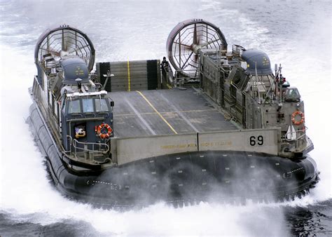 Lcac Approaches Uss Saipan Free Images At Vector Clip Art