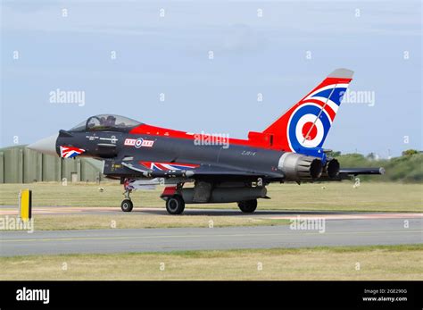 Raf Eurofighter Typhoon Blackjack Zj914 Stock Photo Alamy