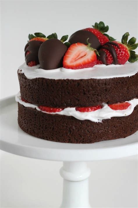 Naked Chocolate Cake For Valentine S Day B A K E A H O L I Cb A K E A H O L I C