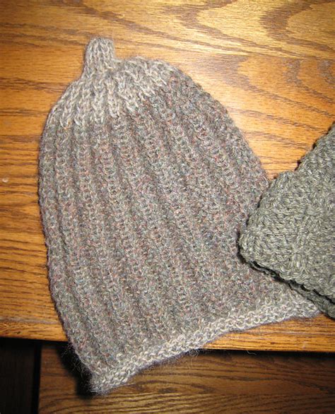 Ravelry Bonnet En Fausses C Tes Anglaises Pattern By La Droguerie