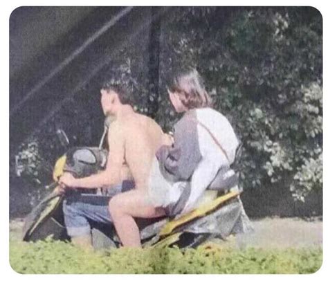Please Tell Me Im Not The Only One Who Saw A Naked Dude At The Start R HolUp