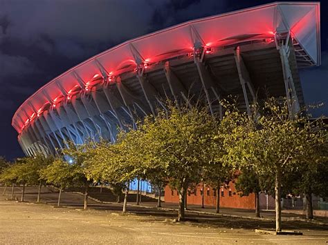 Las fotos de la nueva iluminación exterior del estadio de Son Moix