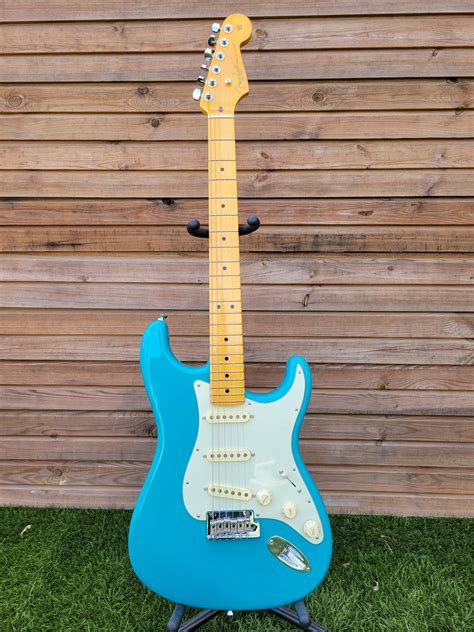 Fender Strat American Pro Ii Miami Blue Guitares D En France