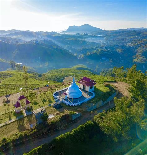 Single Tree Hill Temple: Buddhist Temple In Nuwara Eliya