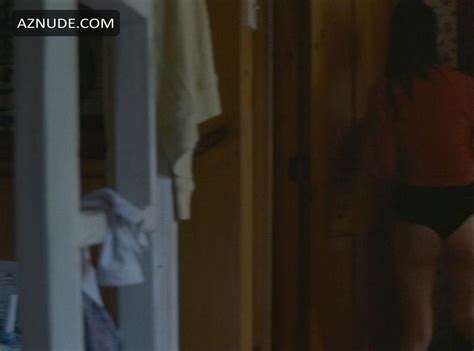 SARA MONTPETIT Nude AZNude