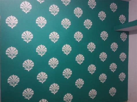 Royal Pattern Non Woven Wallpaper For Home Size At Roll In