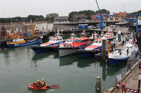 Pin By KNRM Breskens On 75 Jaar Reddingstation Breskens Water Crafts