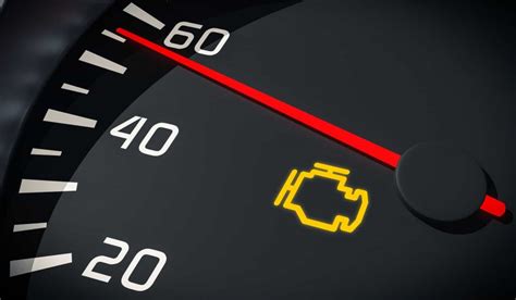 Qué es la luz de Check Engine y como apagarla