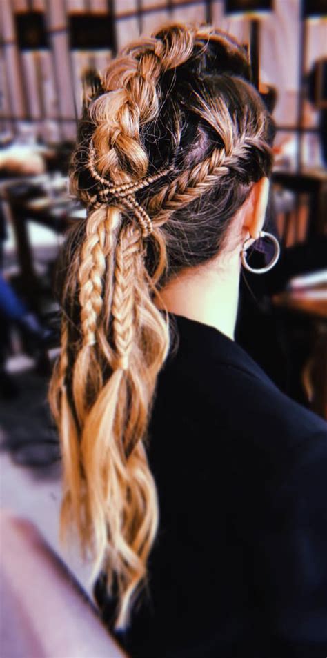 Cute Hairstyles That Re Perfect For Warm Weather Chunky Dutch Braid