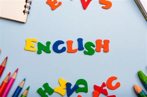 Inglés de la palabra de letras de colores Aprender un nuevo concepto