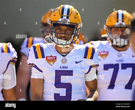 January 2 2023 Lsu Tigers Quarterback Jayden Daniels 5 During Warm