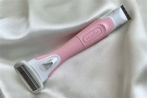 Wilkinson Intuition Review Complete Bikini Sensitive Touch Verdraaid Mooi