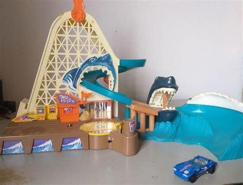Antiga Pista Hot Wheels Parque do Tubarão Brinquedo Mattel Usado 62368562 enjoei