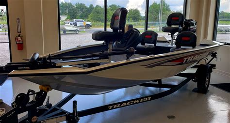 New 2025 Tracker Boats Pro Team 175 Tf Crappie Edition For Sale In Elberta Alabama