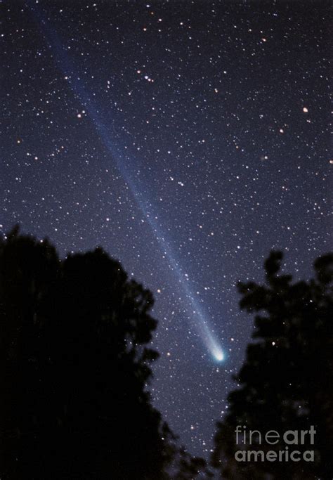 Comet Hyakutake Photograph by John Chumack - Pixels