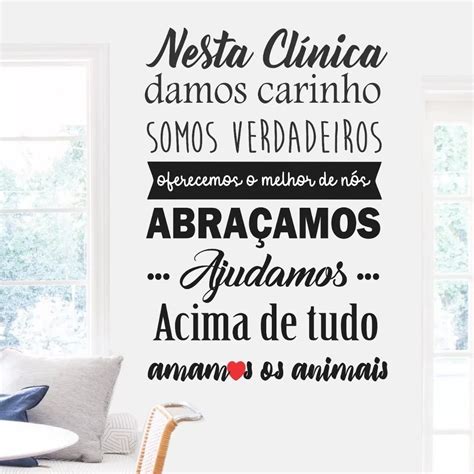 Adesivo de parede frase nesta clínica tamanho 50cm x 90cm Elo7