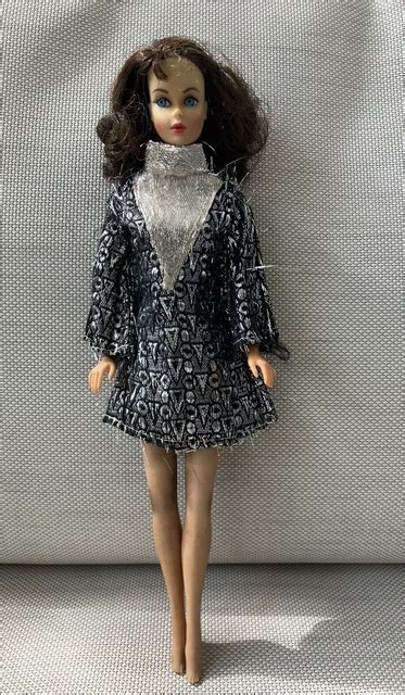 VINTAGE MARLO FLIP Hair TNT Barbie Dark Brown Brunette Bendable Legs MOD 1160 71 98 PicClick CA