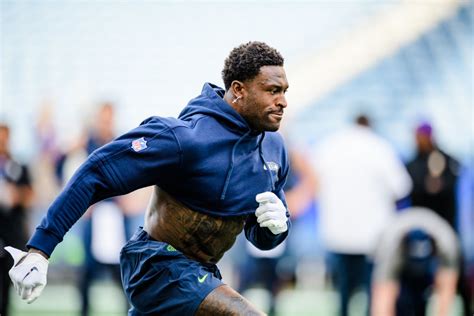 Tyreek Hill Diet: What He Eats, Meals, Health, Fitness, Workouts