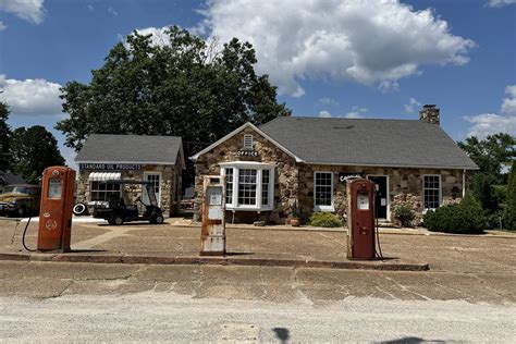 Historic Places | Visit Cuba Missouri