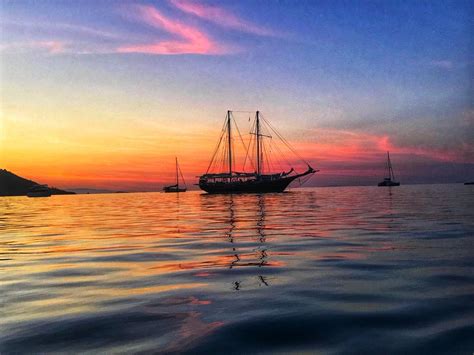 Magnetic Island Sunset Kayak Tour North Queensland Tours