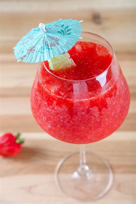 Easy Strawberry Daiquiri Baking Beauty