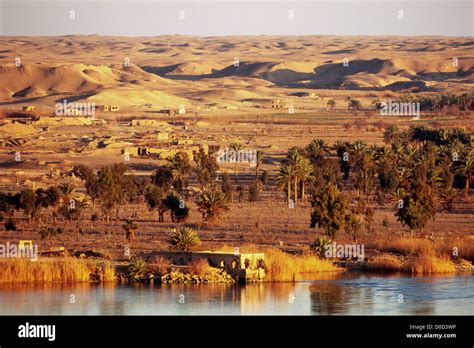 The Euphrates River and the Desert Beyond, Anbar Province of Iraq Stock ...