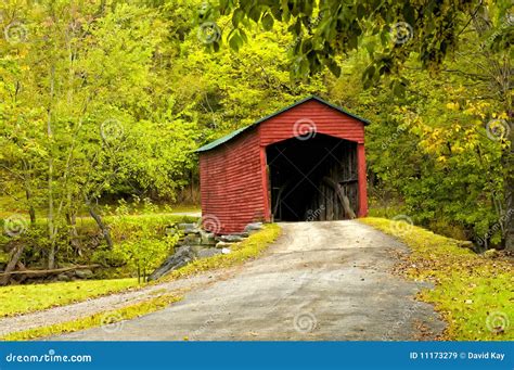 Old Covered Bridge Stock Image Image Of Fashioned Forest 11173279