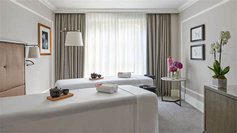 Photos & Reviews | Hyatt Regency London The Churchill