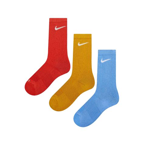 Nike Dri Fit Everyday Plus Cushion Training Crew Socks 3 Packs In Red