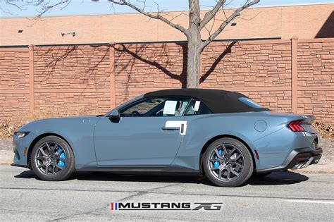 Official VAPOR BLUE Mustang S650 Thread | Mustang7G - 2024+ S650 ...