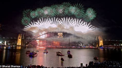 Sydney Harbour Bridge on New Year Evening - New Year’s Eve Capital of the World || Photographs ...