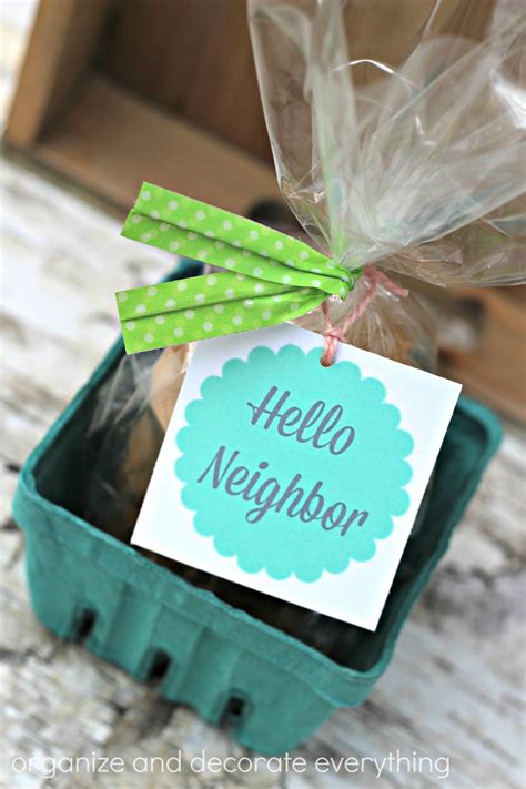gift for neighbor ideas 4