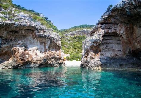 Da Spalato Tour Della Grotta Azzurra E Giro Delle Isole Con Snorkeling