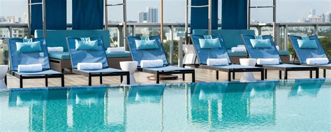 Miami Hotel With Rooftop Pool Ac Hotel Miami Beach