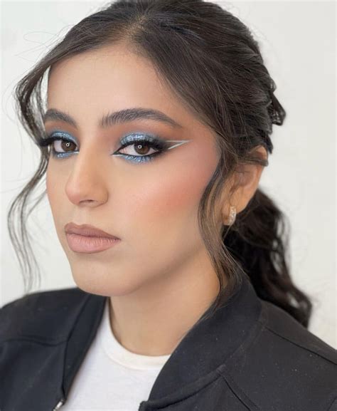 Pin De Rosy Ventura En Maquillaje De Ojos Fácil En 2023 Maquillaje Ojos Azules Maquillaje De