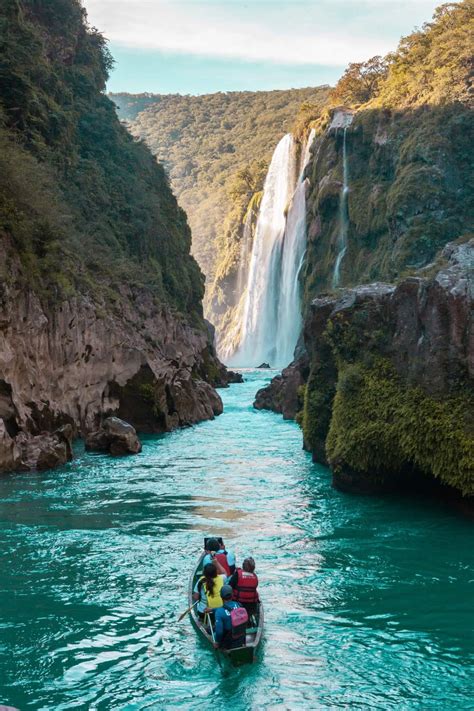 Wasserfall Cascada De Tamul Eine Faszinierende Naturbelassene Schönheit ⦑huasteca Potosina Mexiko⦒