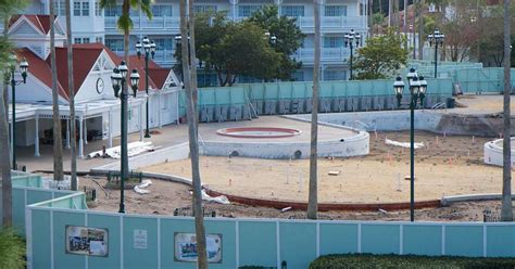 Grand Floridian Courtyard Pool Refurbishment Photo 2 Of 3