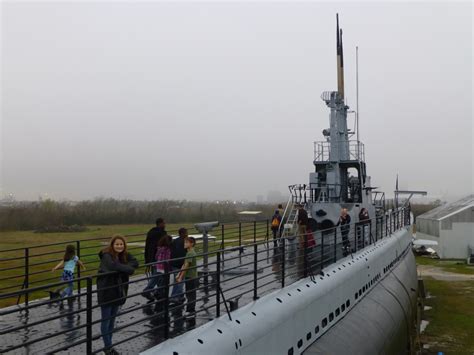 Roadschooling America: Battleship Memorial Park