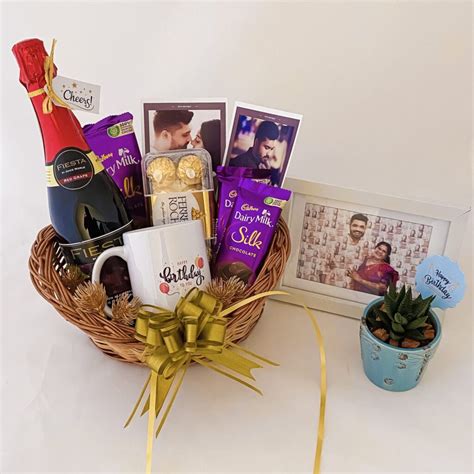 The Best Corporate Christmas Gift Basket Ideas In 2022