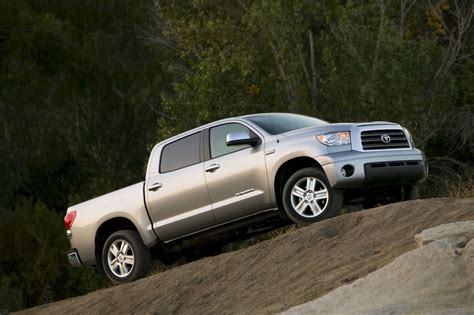 10 Best Used Trucks Under $10,000 According to KBB