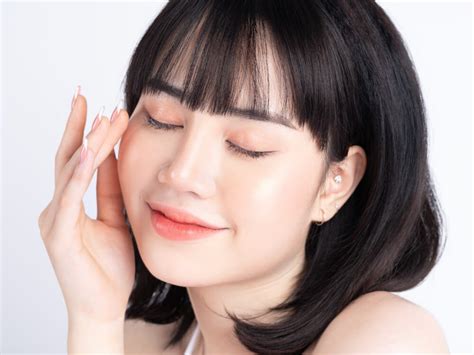 Wajah Kusam Dan Warna Kulit Tidak Merata Pakai 2 Combo Skincare Ini