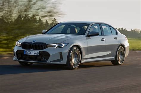 2023 Bmw 3 Series Pictures 61 Photos Edmunds