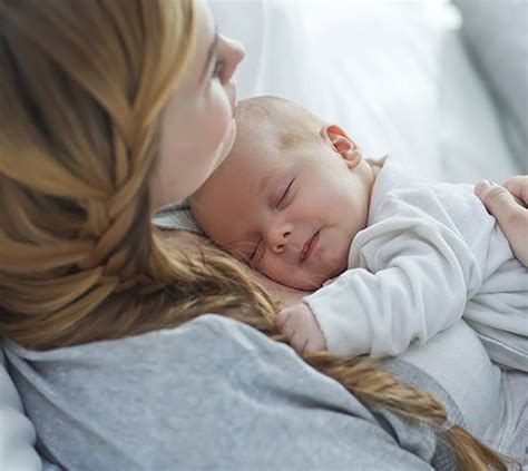 Guía Sobre La Recuperación Posparto 🤰🏻 Etapas Del Embarazo Y Parto