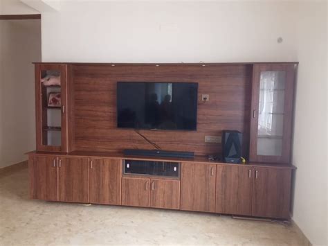 Free Standing Laminated Plywood Tv Wall Unit Laminate Finish At Rs