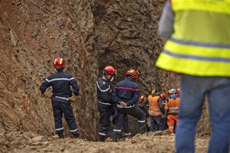 Socorristas Encuentran Sin Vida A Niño Marroquí Que Cayó En Un Pozo