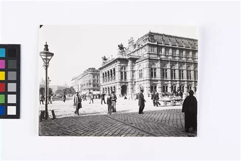 1 Opernring Allgemein Mit Staatsoper Blick Von Opernkreuzung