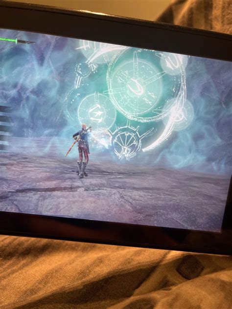 Dose anyone know how to get this treasure chest in the beginning of the