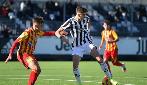 Gallery Under Juve Lecce Juventus