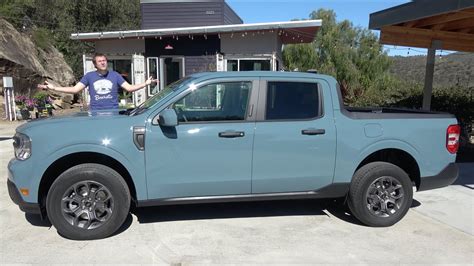 The 2022 Ford Maverick Is A City Friendly Small Pickup Truck Youtube